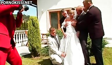 Порно Кончил В Пизду Русскую Невестку